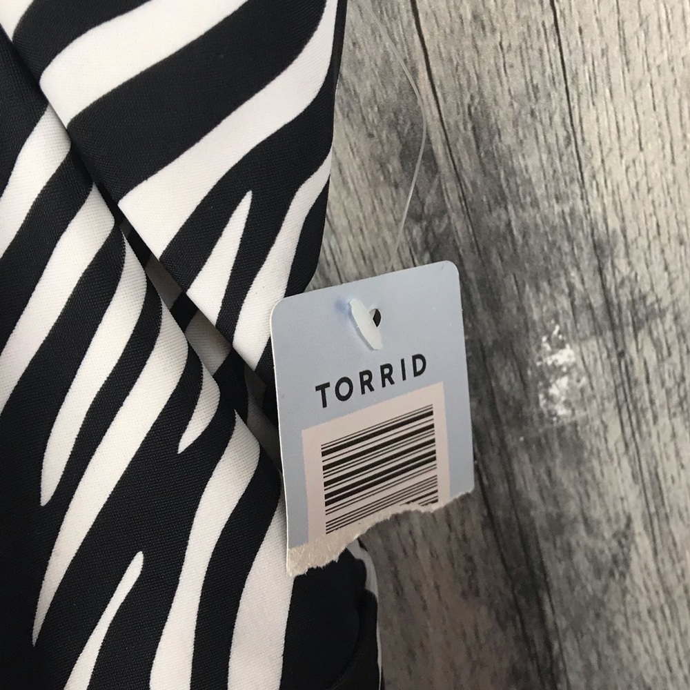 Torrid Zebra Print Tankini Top Size 3-22/24 NWT - Picture 5 of 8